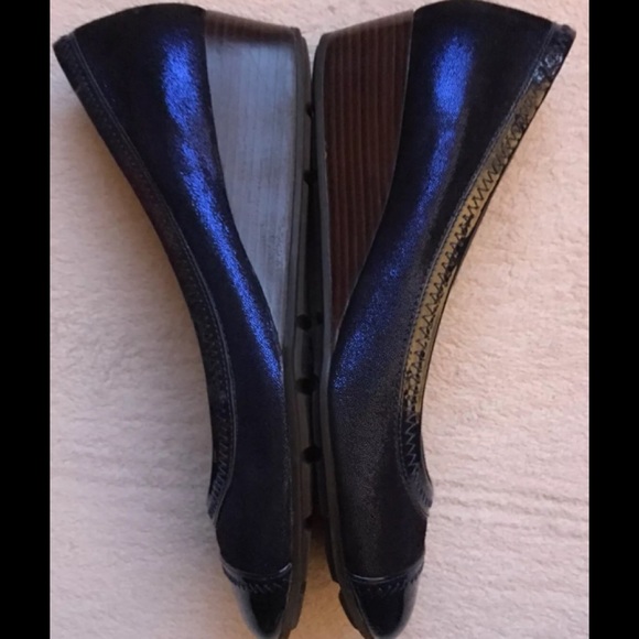 Cole Haan & Nike Air Collaboration, MILLY Wedge Heels, Size 6, Blue, Leather EUC - Picture 5 of 8